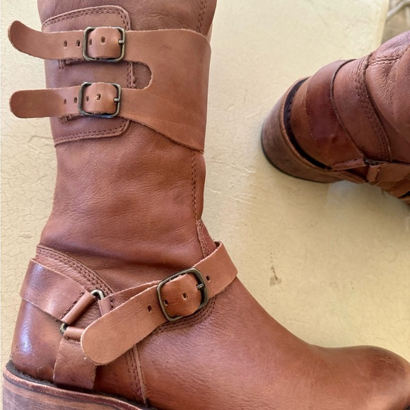 Gee Wawa Women Moto Biker Buckle Brown Rustic Leather Riding Boots size 8.5 - Picture 6 of 11